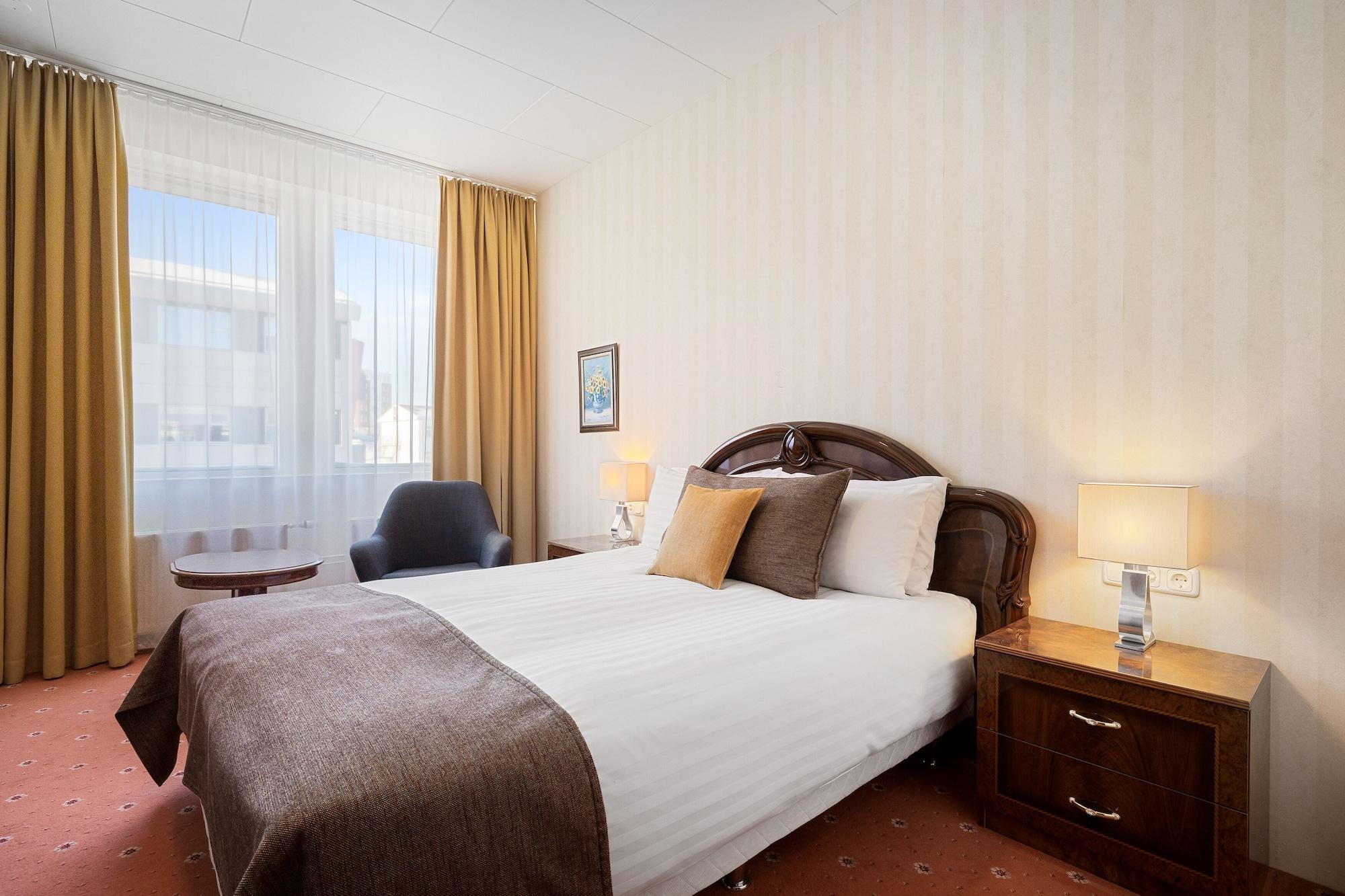 Hotel Smári Kópavogur Buitenkant foto