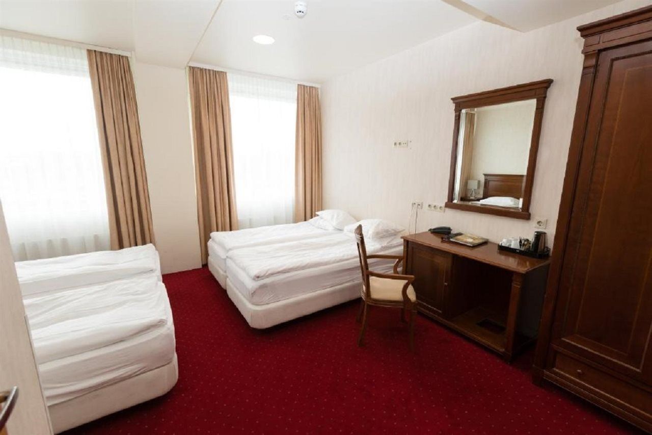 Hotel Smári Kópavogur Buitenkant foto
