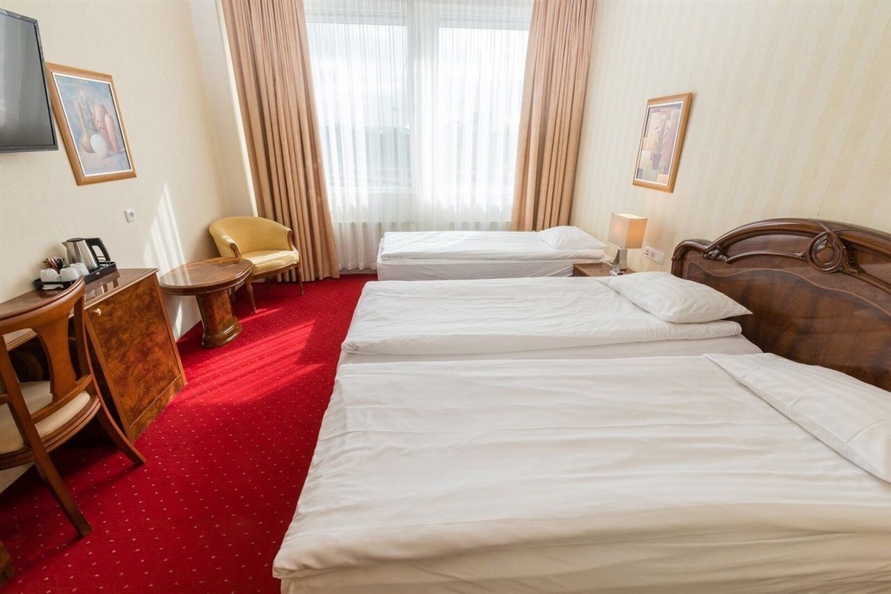 Hotel Smári Kópavogur Buitenkant foto