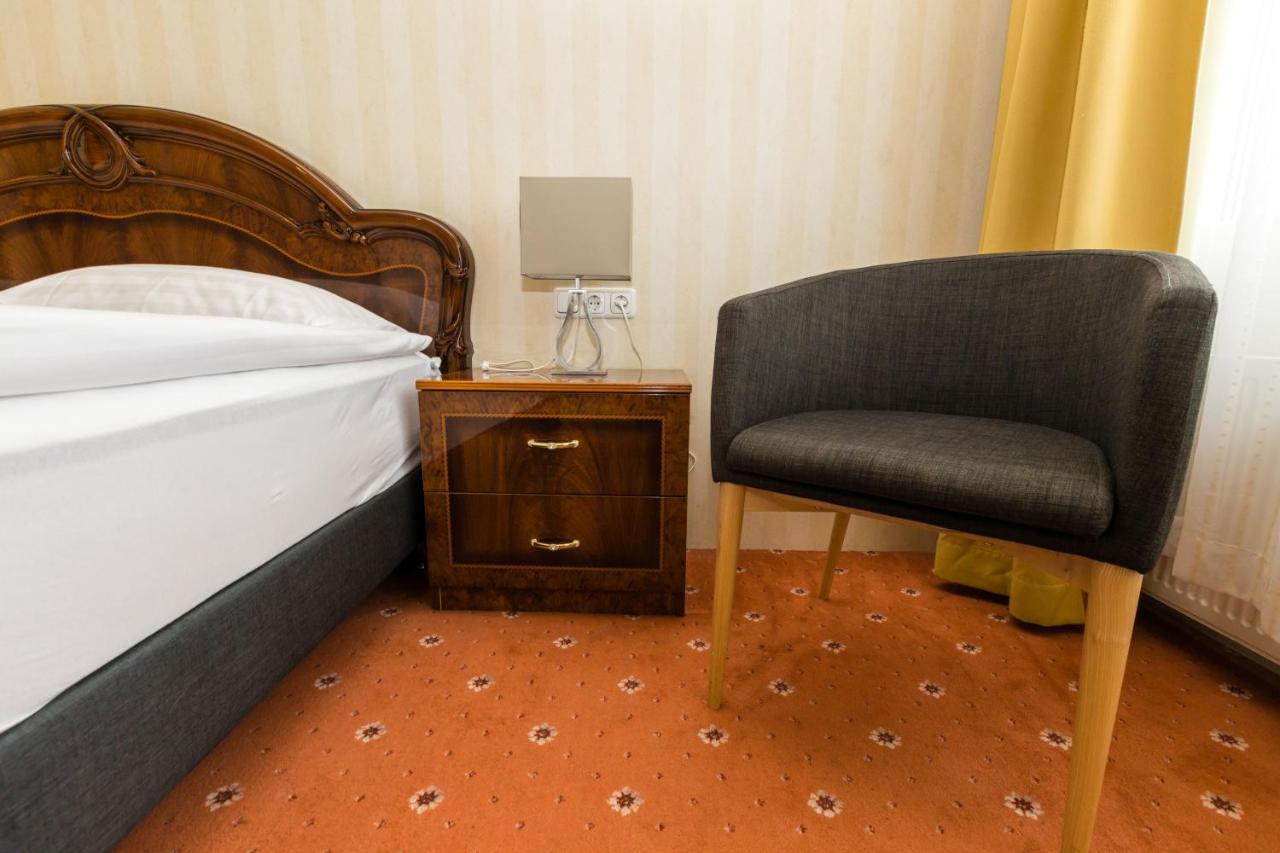 Hotel Smári Kópavogur Buitenkant foto